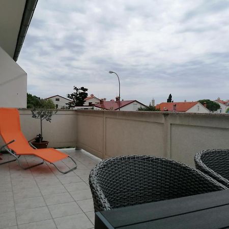 Apartment And Room Guscic Rab Town Esterno foto