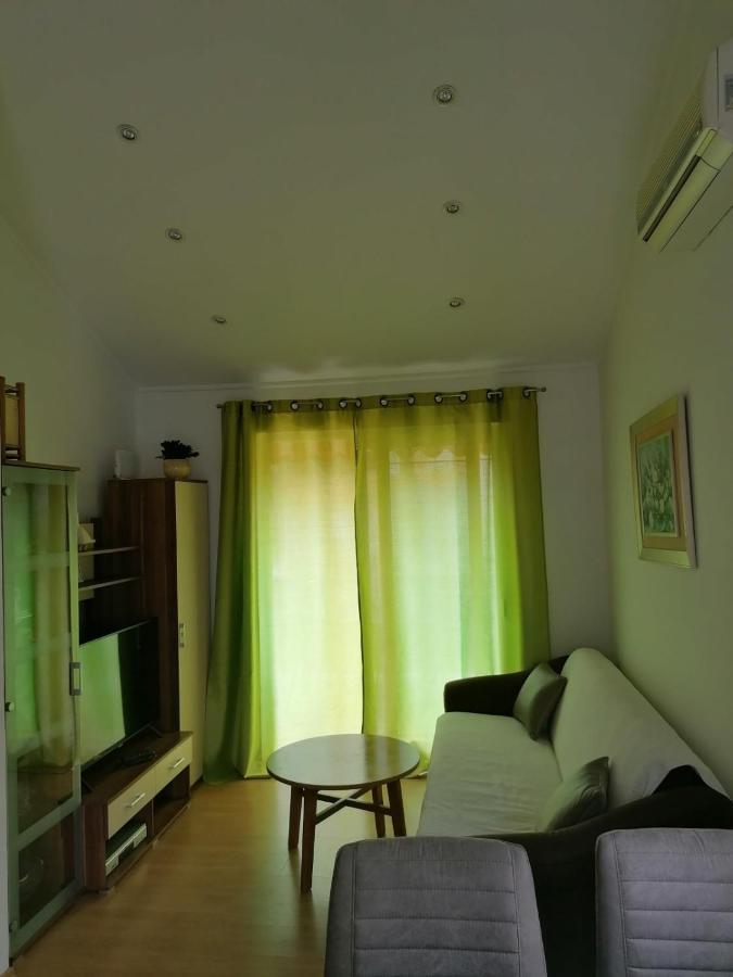 Apartment And Room Guscic Rab Town Esterno foto